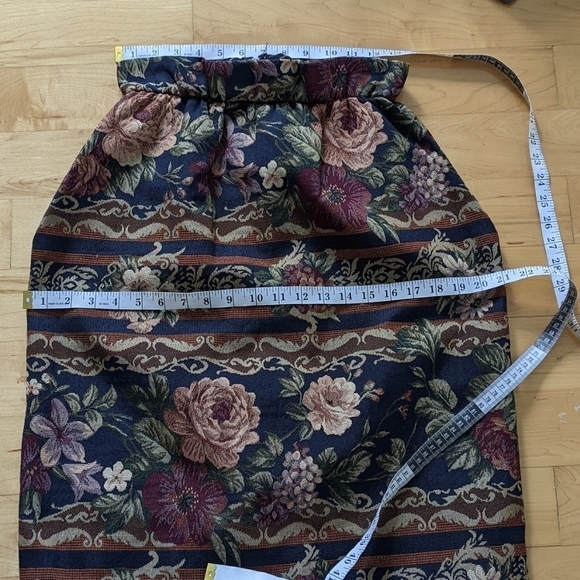 ARTI Gogna tapestry floral roses pensil skirt Small M2 - Picture 5 of 9